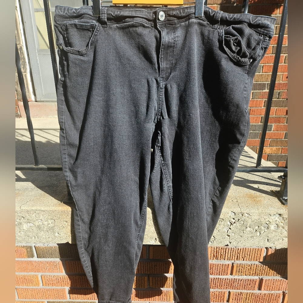 Black Denim DC Mom Jeans